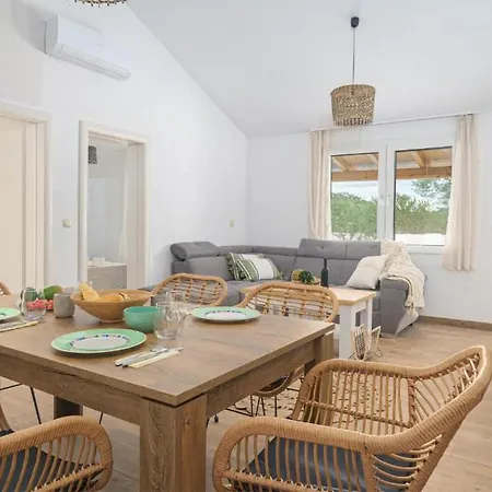 Holiday home Awesome In With Outdoor Swimming Pool Vodice