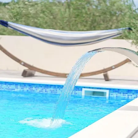 Holiday home Awesome In With Outdoor Swimming Pool *